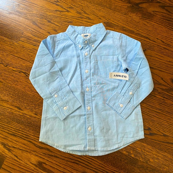 NWT! Old Navy Blue Denim Dress Shirt (5 YR) - Picture 3 of 6